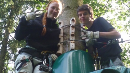 Während des Freizeitwochenendes im Kletterwald an der Talsperre Pöhl f09.jpg